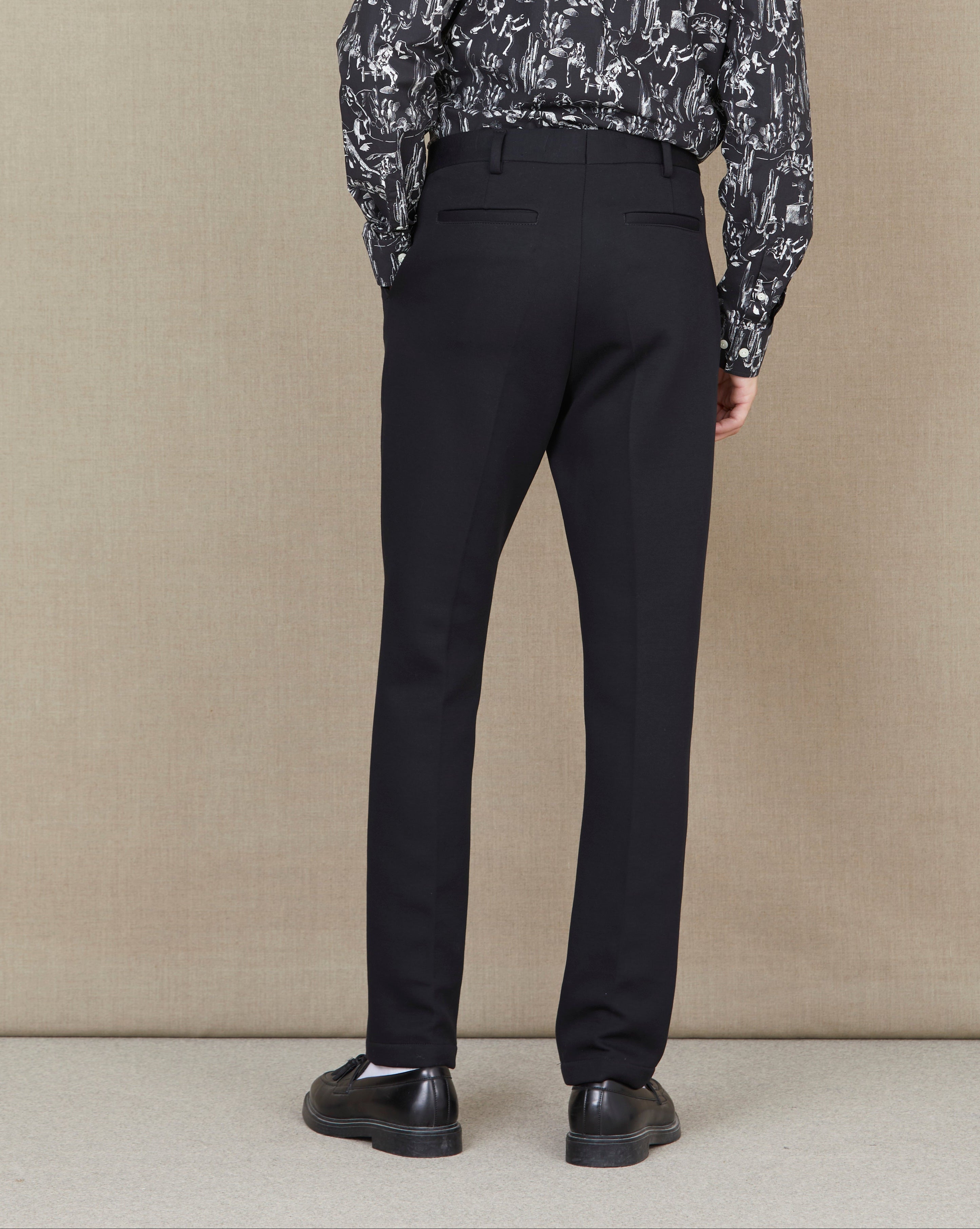 BLACK STREET SUIT PANTS