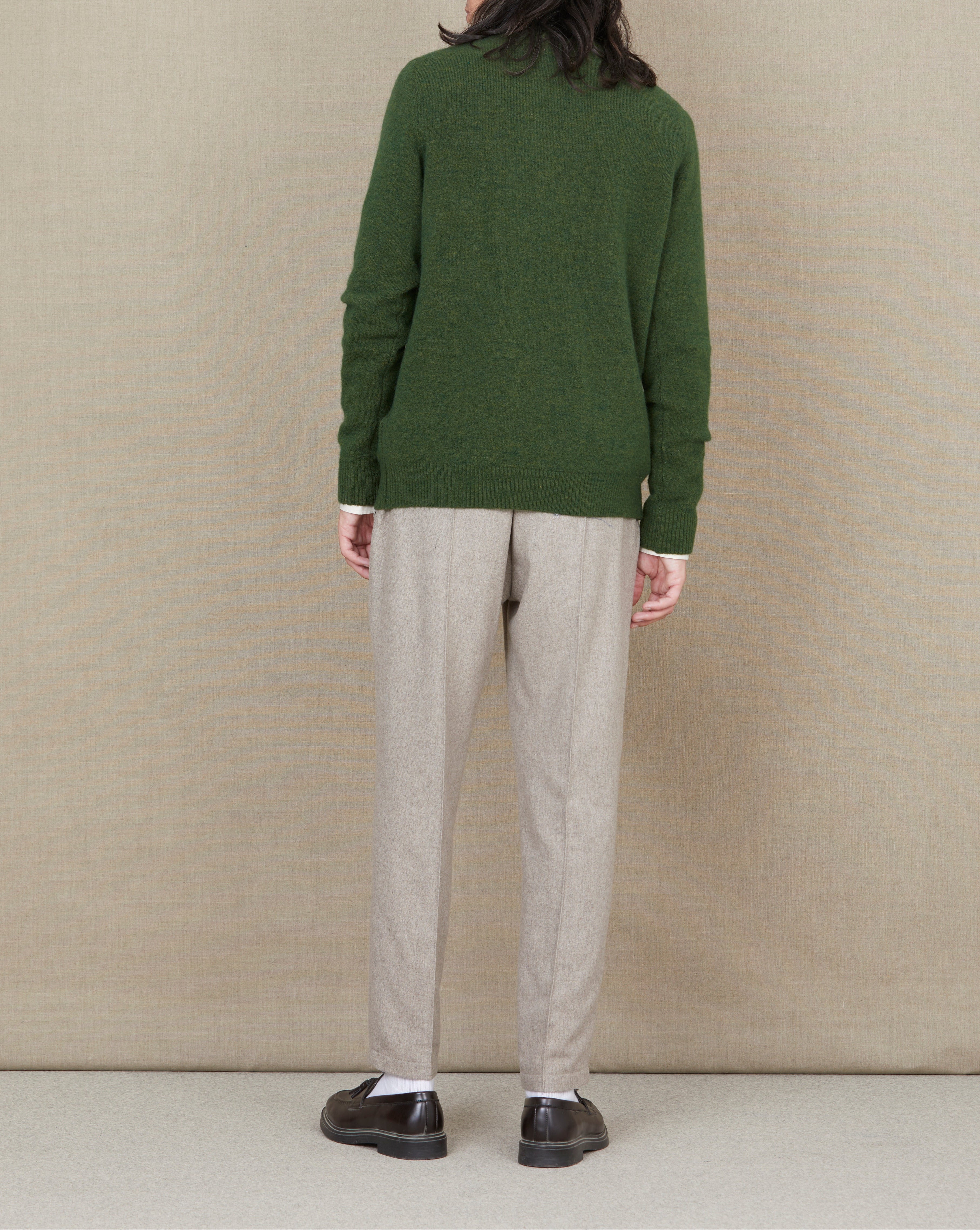 CITY WOOL GREEN SWEATER