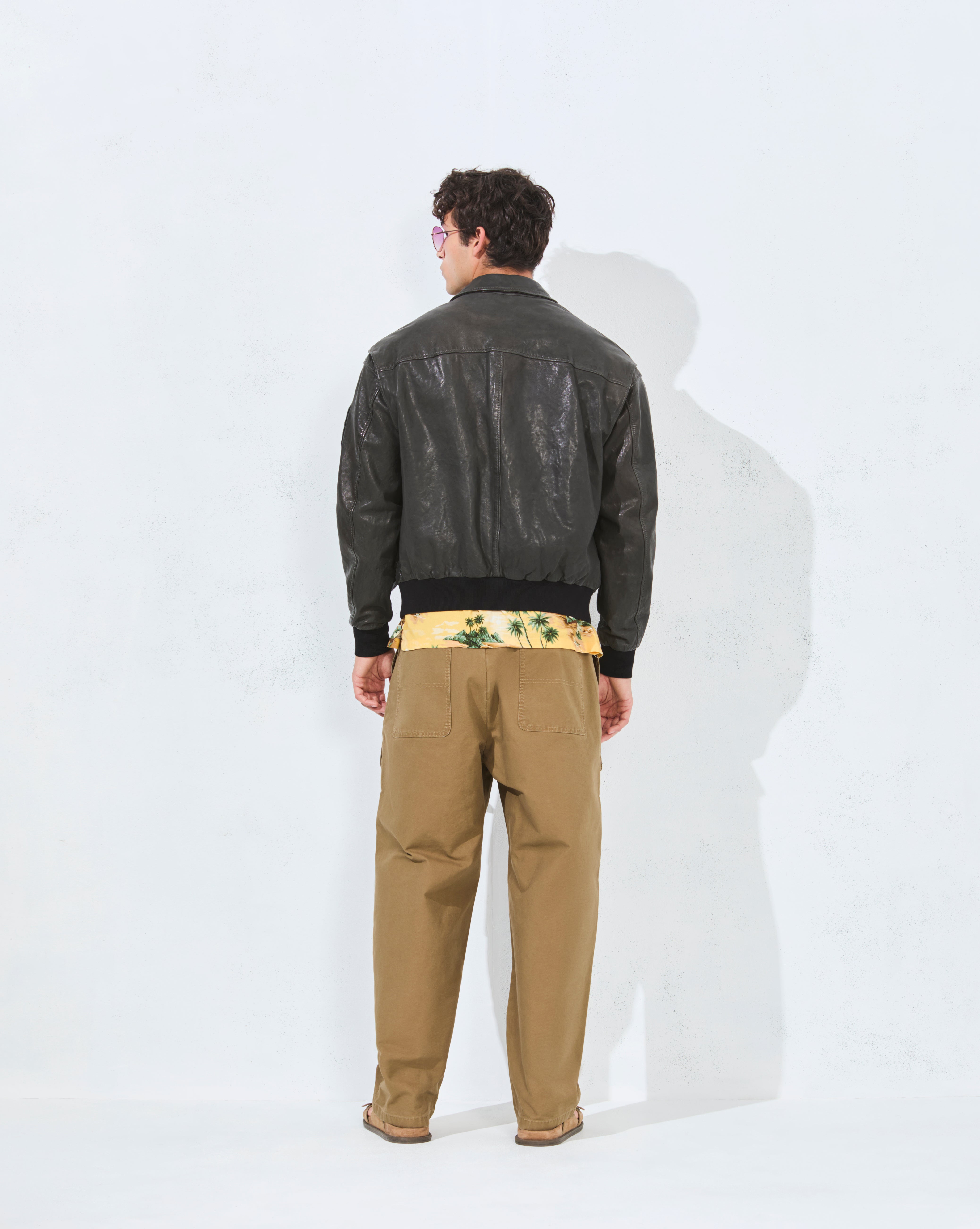 BLOUSON EN CUIR PILOTE VINTAGE GRIS