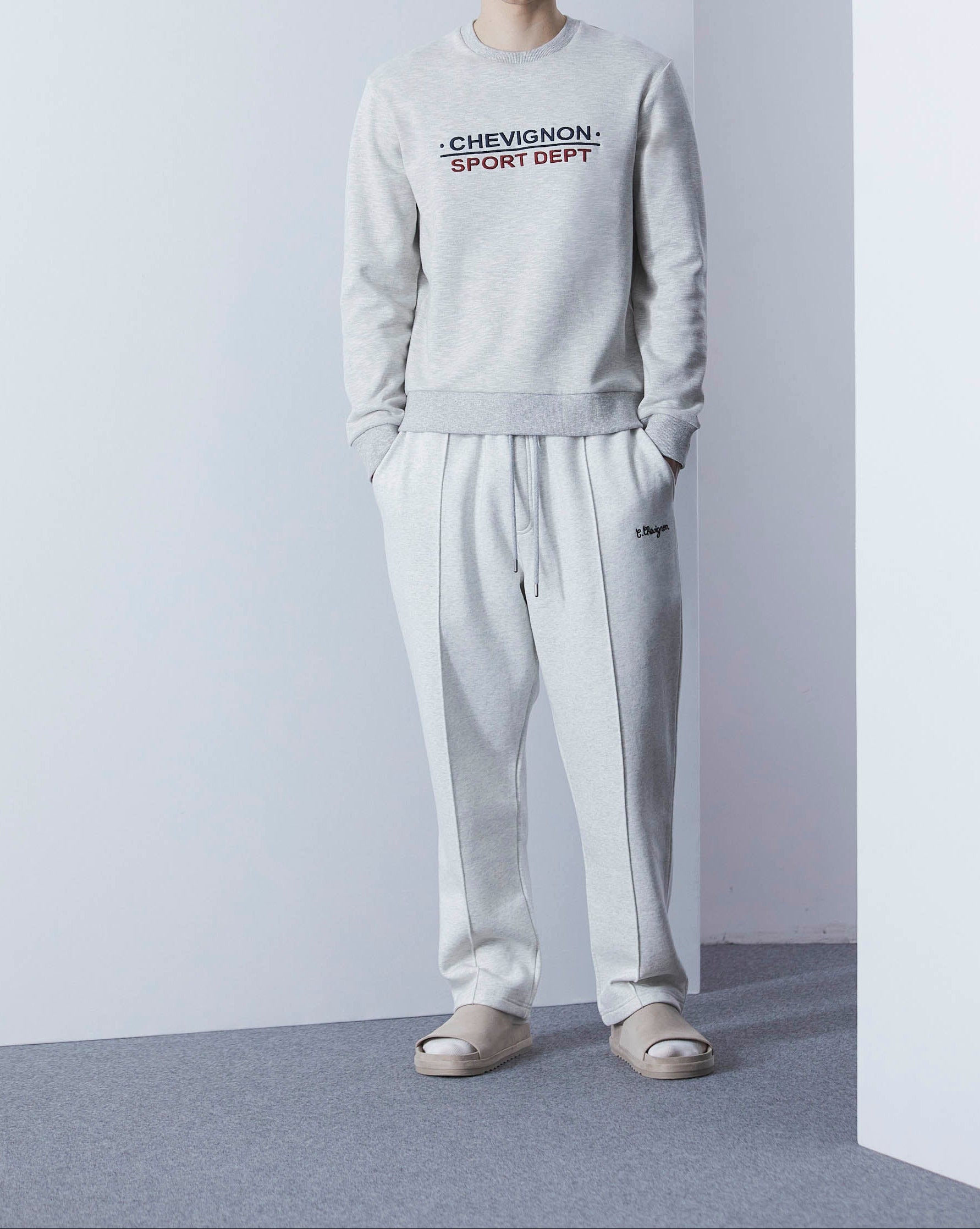 GREY SPORT SWEATSHIRT