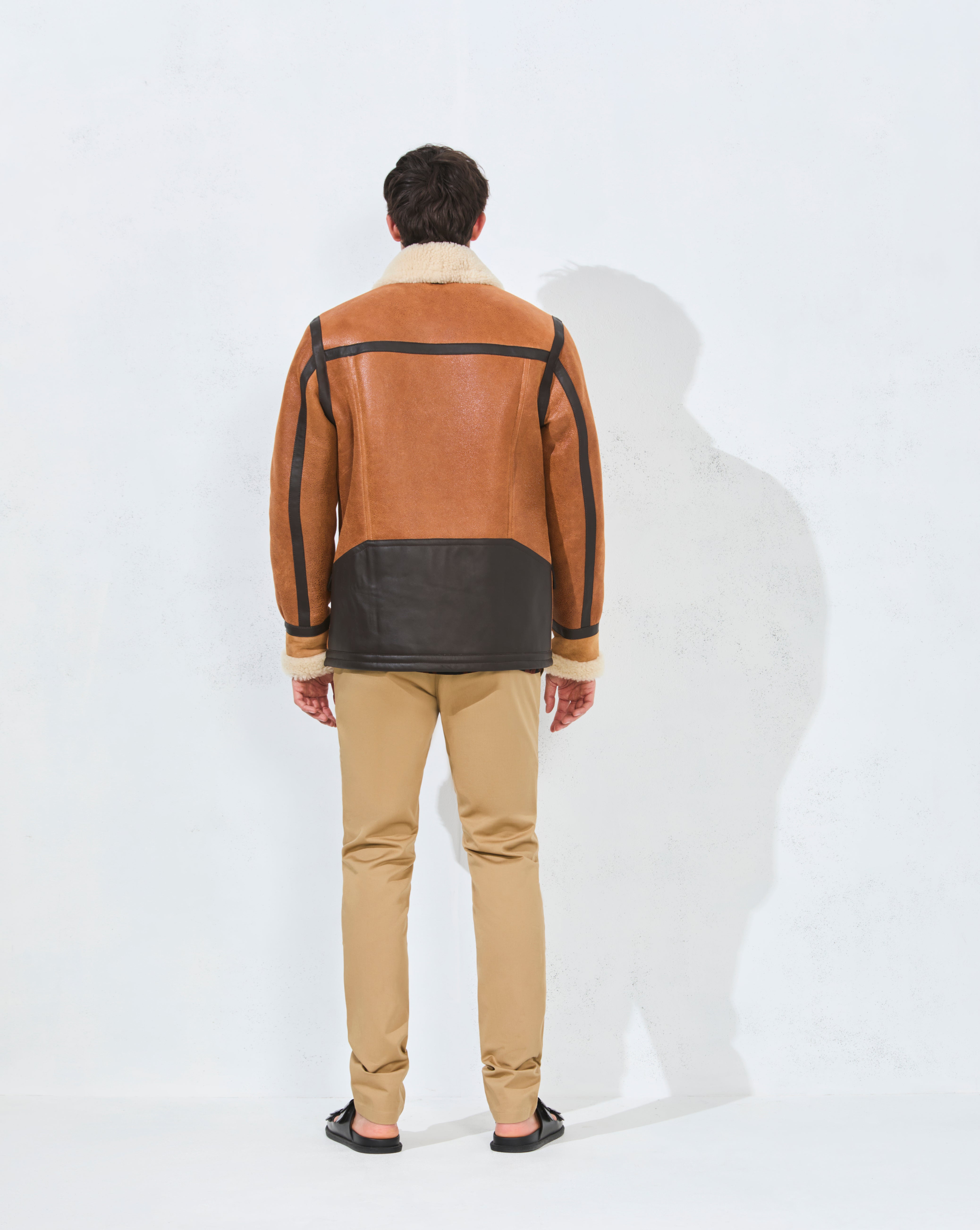 BROWN WOOL SKIN