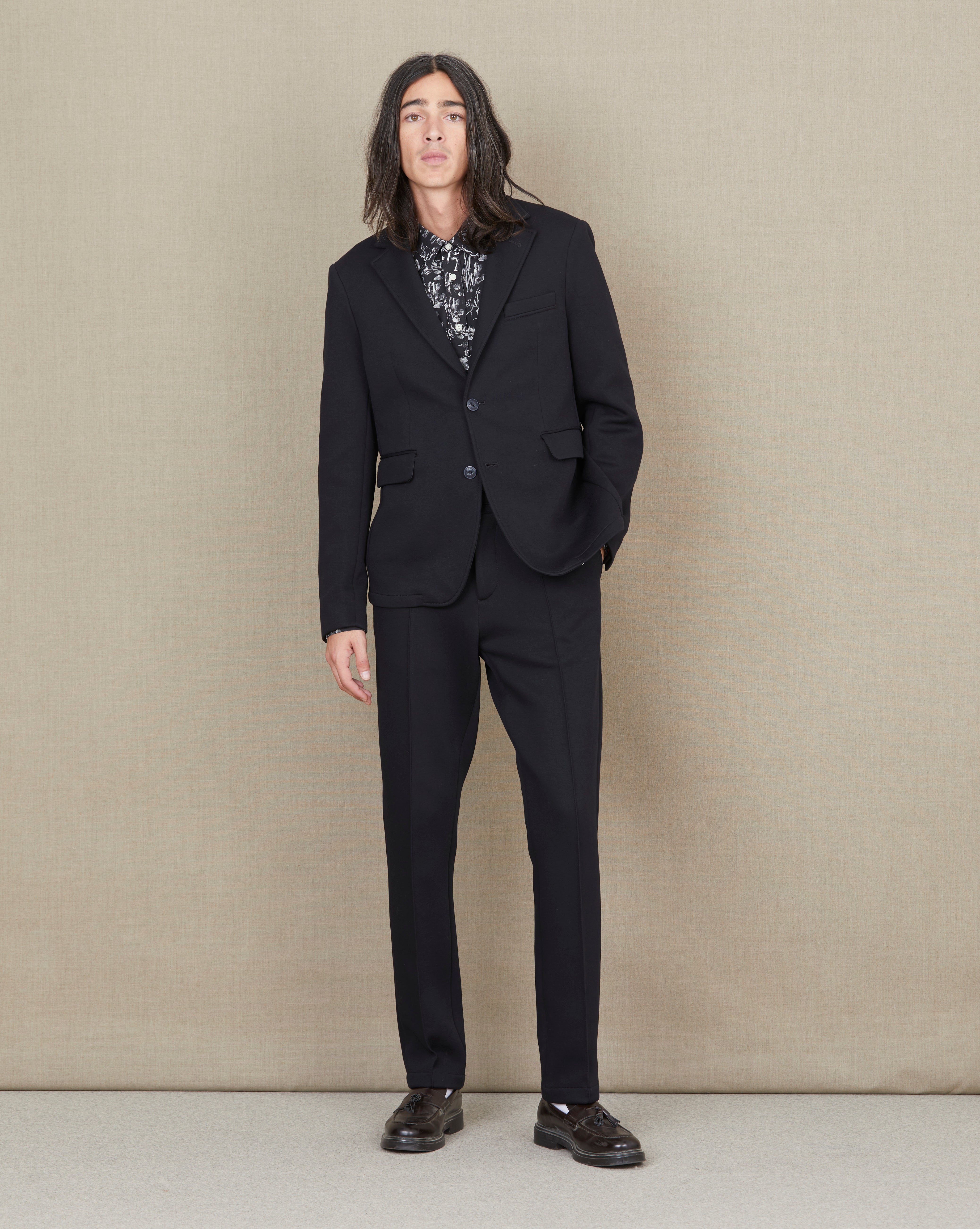 BLACK STREET SUIT JACKET