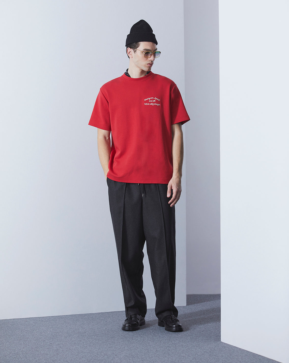 BAY WINDS OVERSIZE RED T-SHIRT