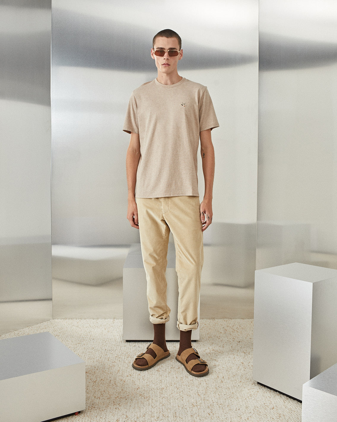 T-TOGS BEIGE T-SHIRT