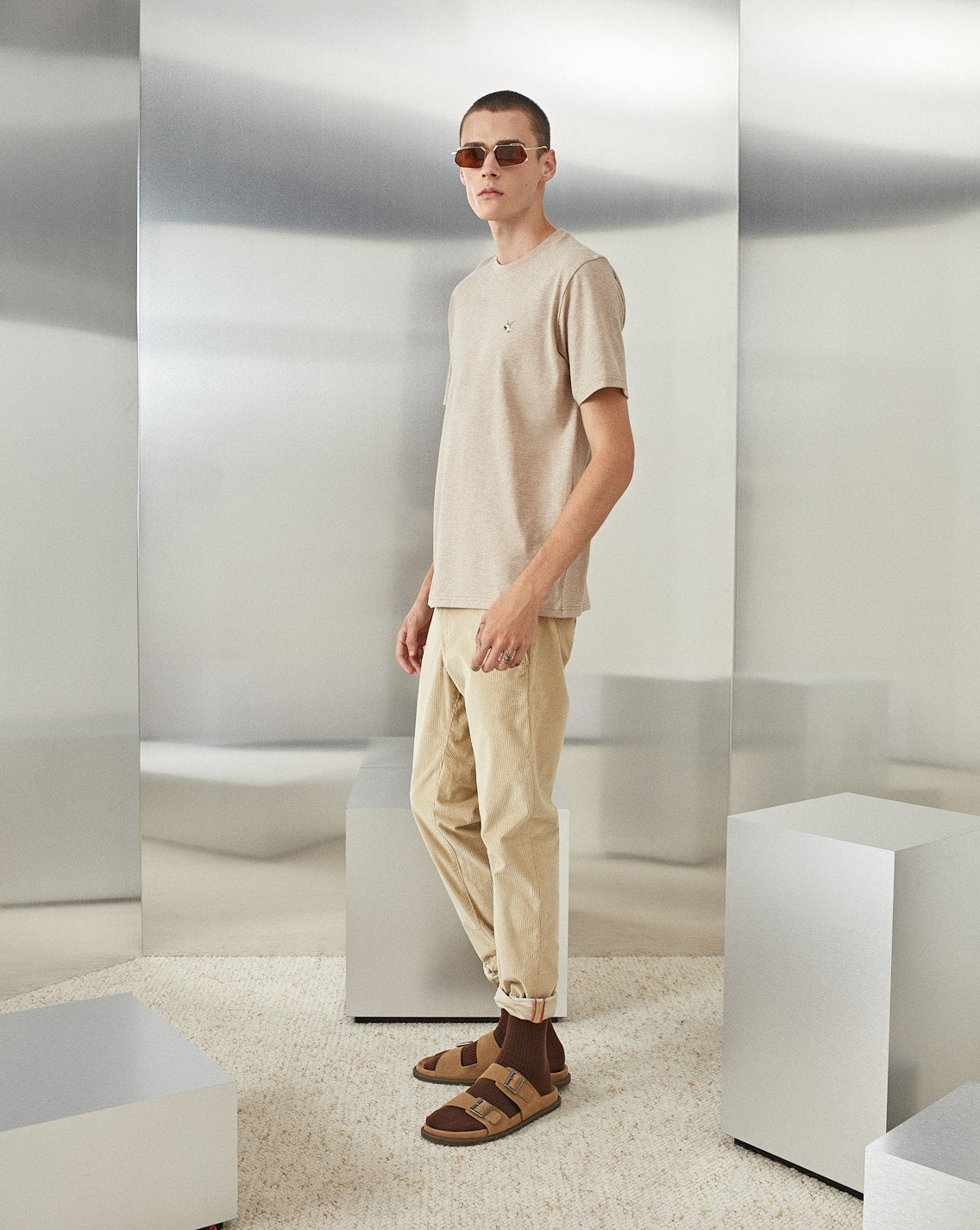 T-TOGS BEIGE T-SHIRT