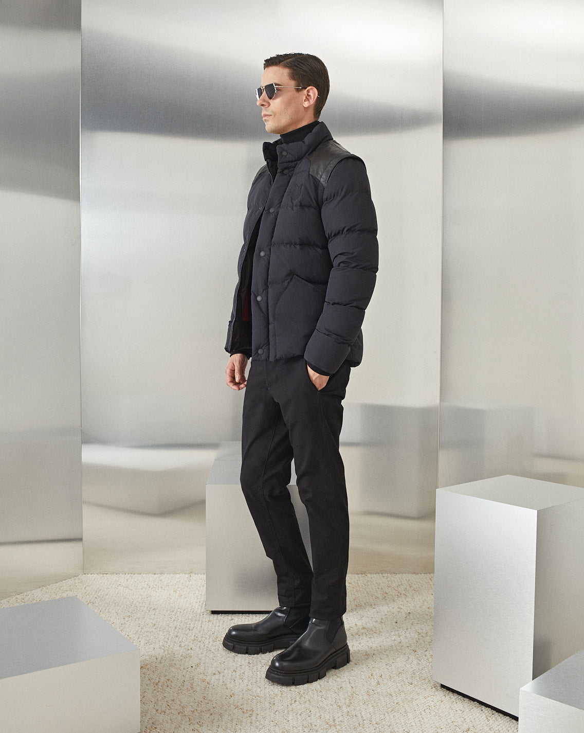 KTOGS BLACK DOWN JACKET