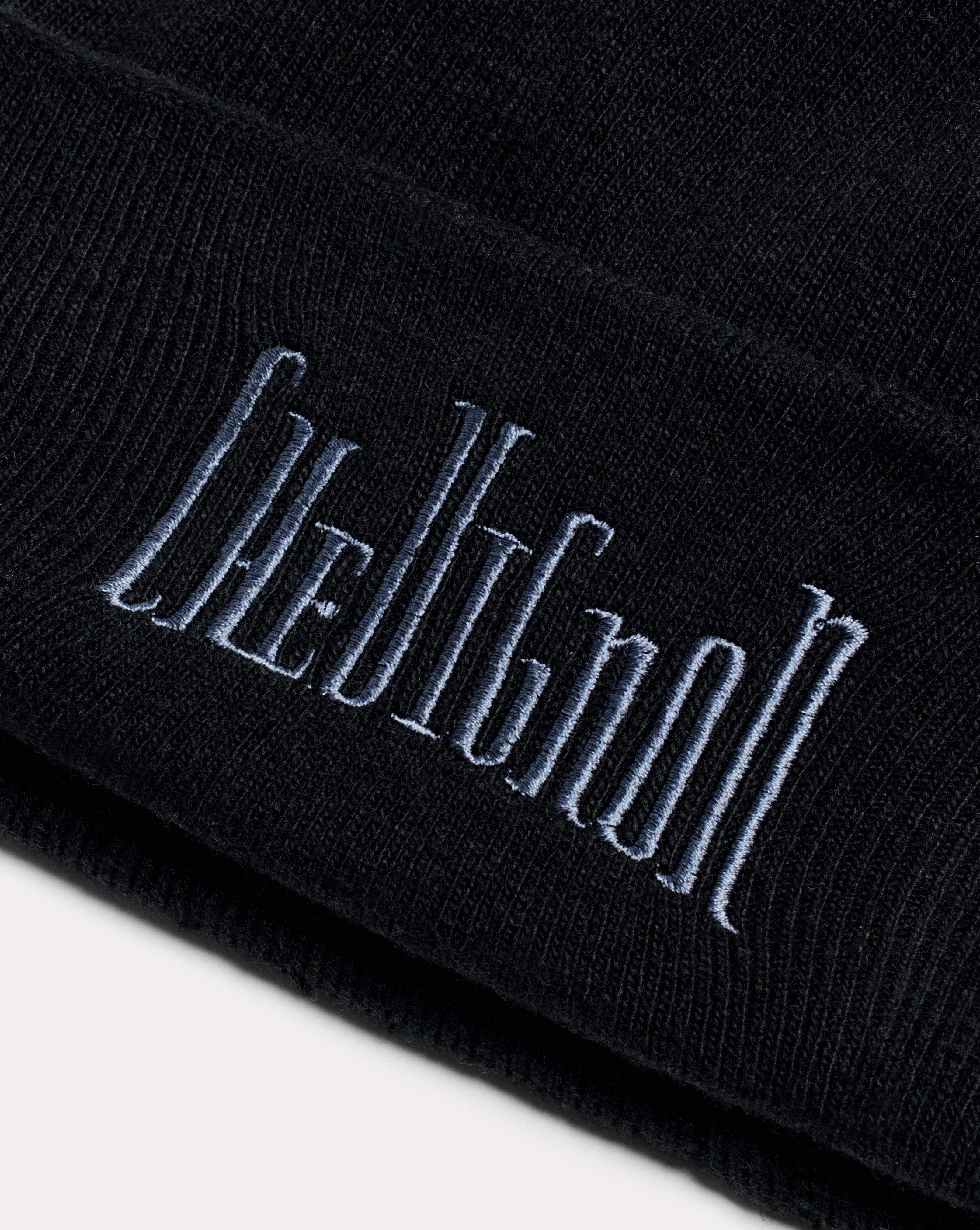 TOGS WINTER BLACK HAT