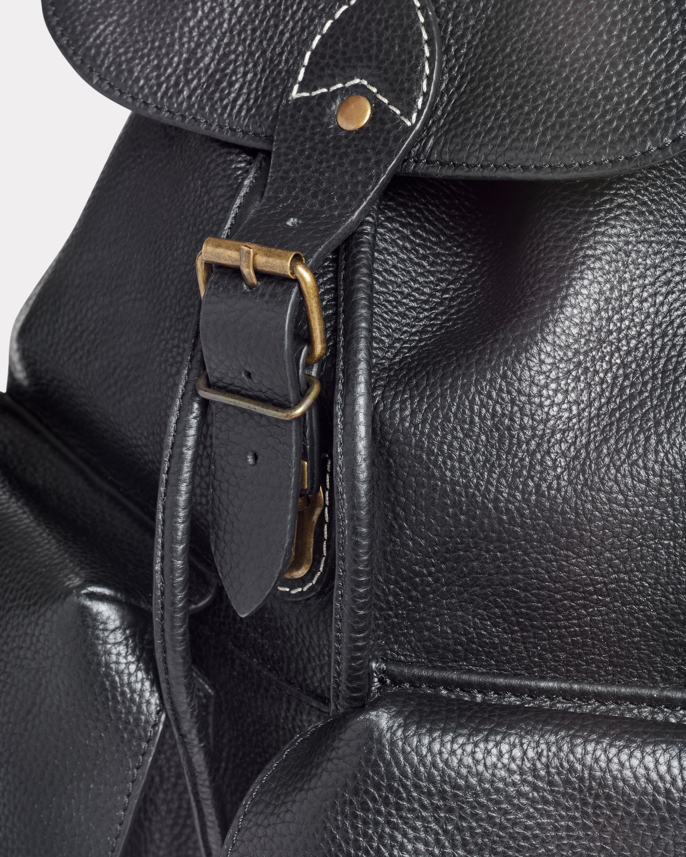 SAC LEATHER BACKPACK NOIR